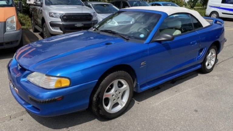 FORD Mustang "Pony" 1995