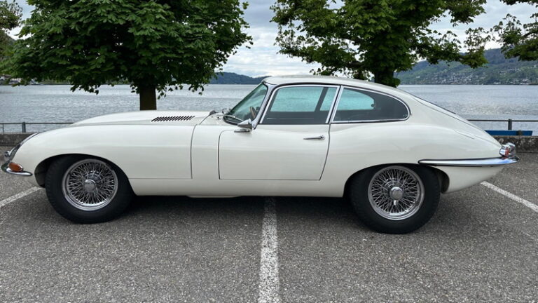 Jaguar E-Type 1966